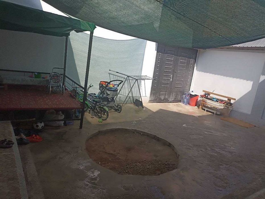 Uy sotiladi nazarbek texstilda