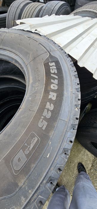 Anvelope 315 70 r22.5. De tractiune.
