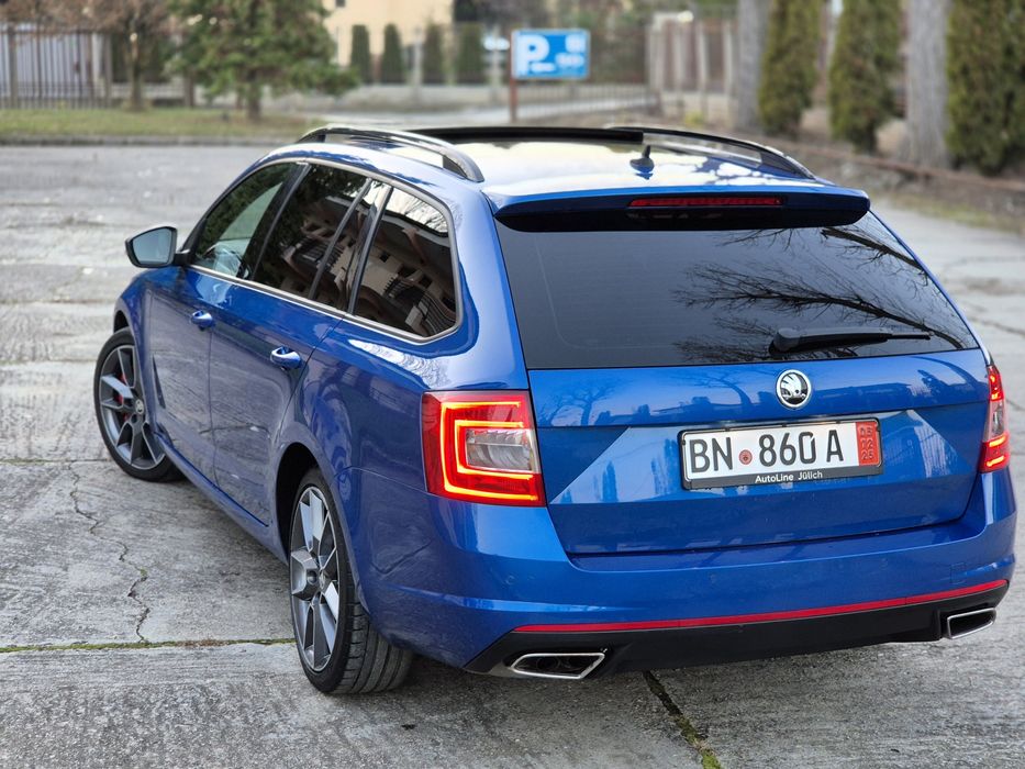 *Skoda octavia VRS
*an fab 2016
*Motor 2.0 tdi cp. 184