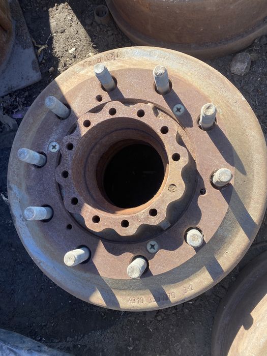 Барабан тормозной со ступицей в сборе (камаз 4310)