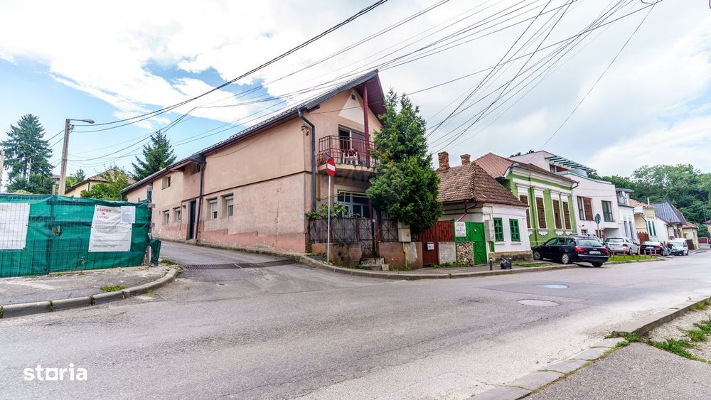 Casă lângă Campusul Hașdeu/UMF- Ideală pentru locuințǎ sau investiție!