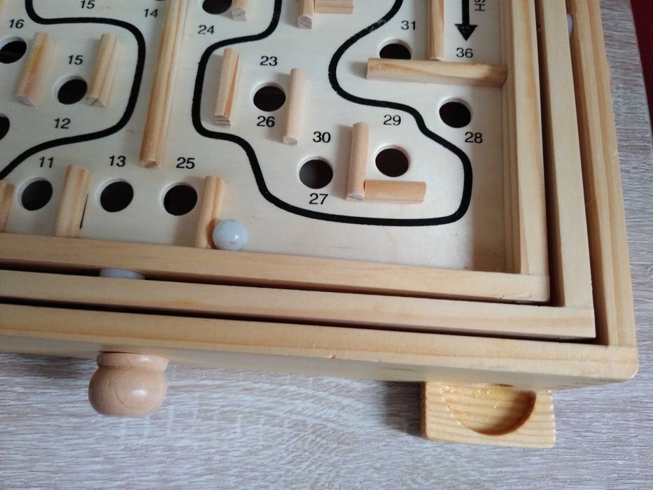 joc Classic Labyrinth - fabricat in UK - materiale naturale