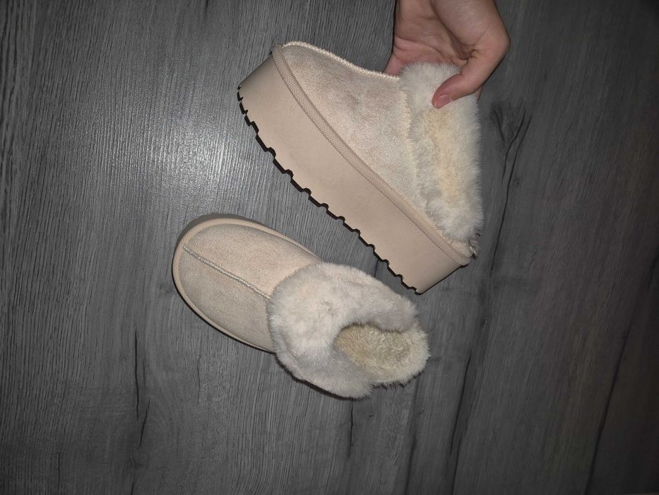 Papuci tip ugg dama Truffle Collection nr 36