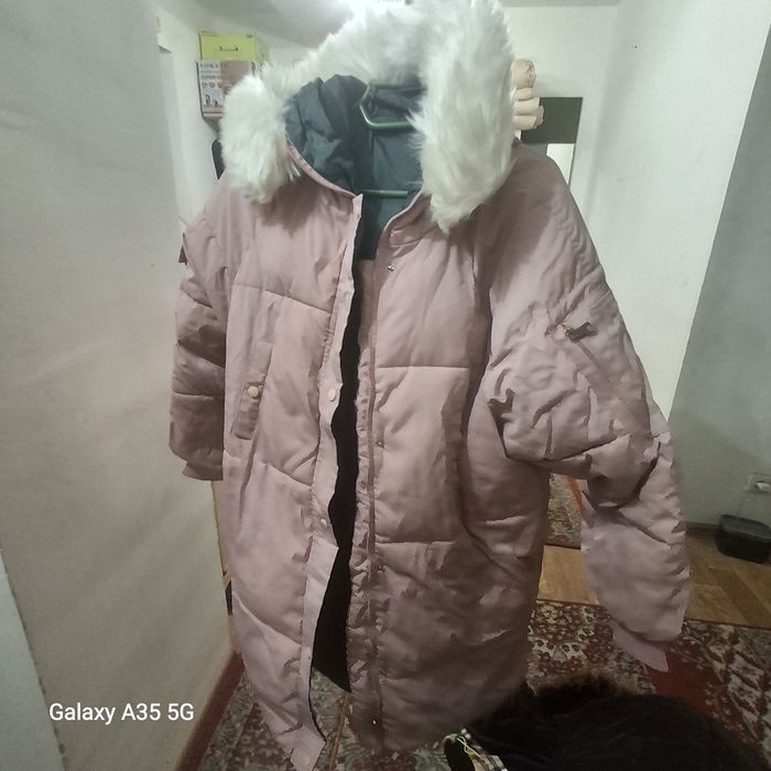 Продам зимнюю одежду.