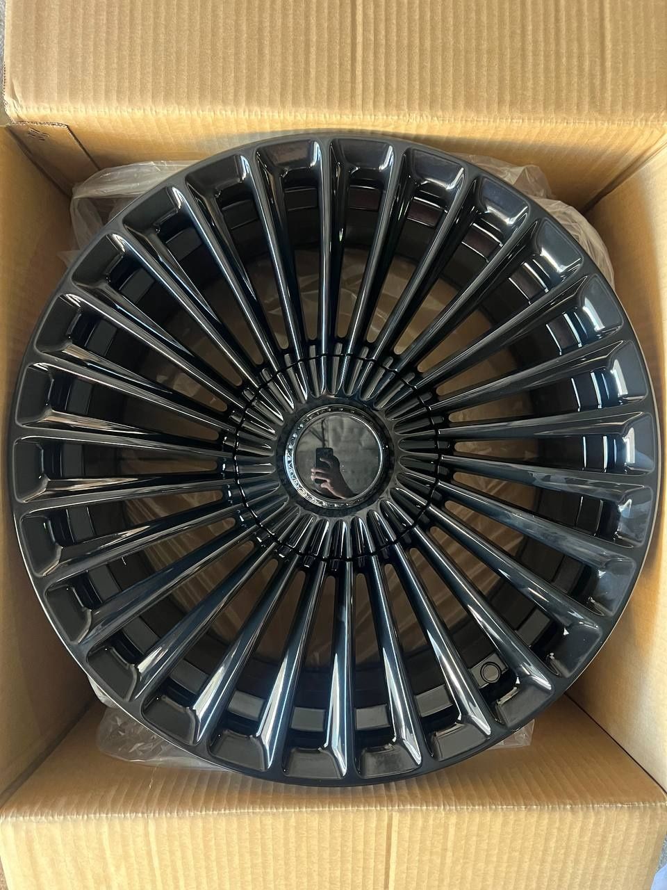 Maybach R17 Universal Black