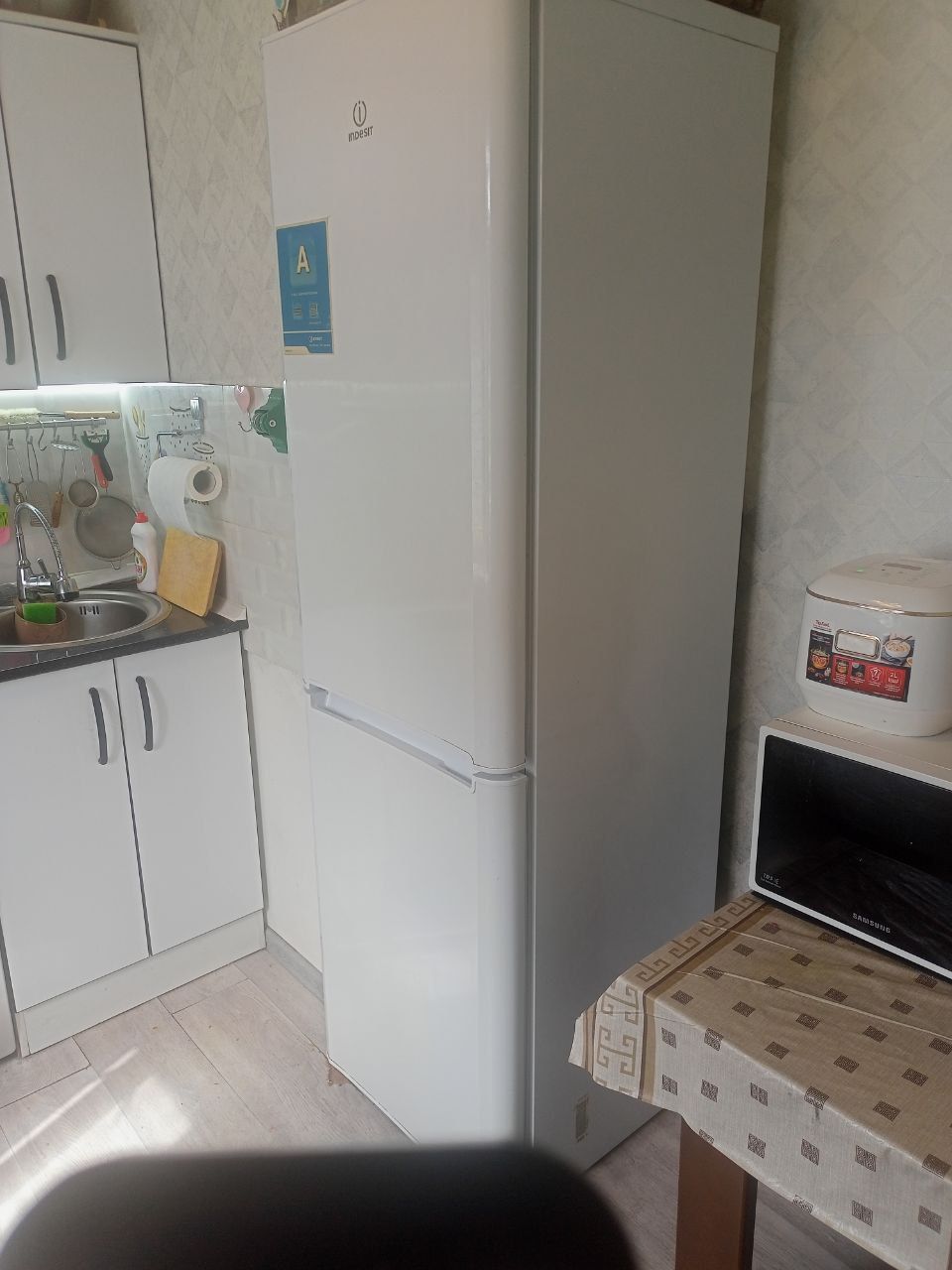 Продаётся 1 комнатная квартира на Массиве Куйлюк 4 !