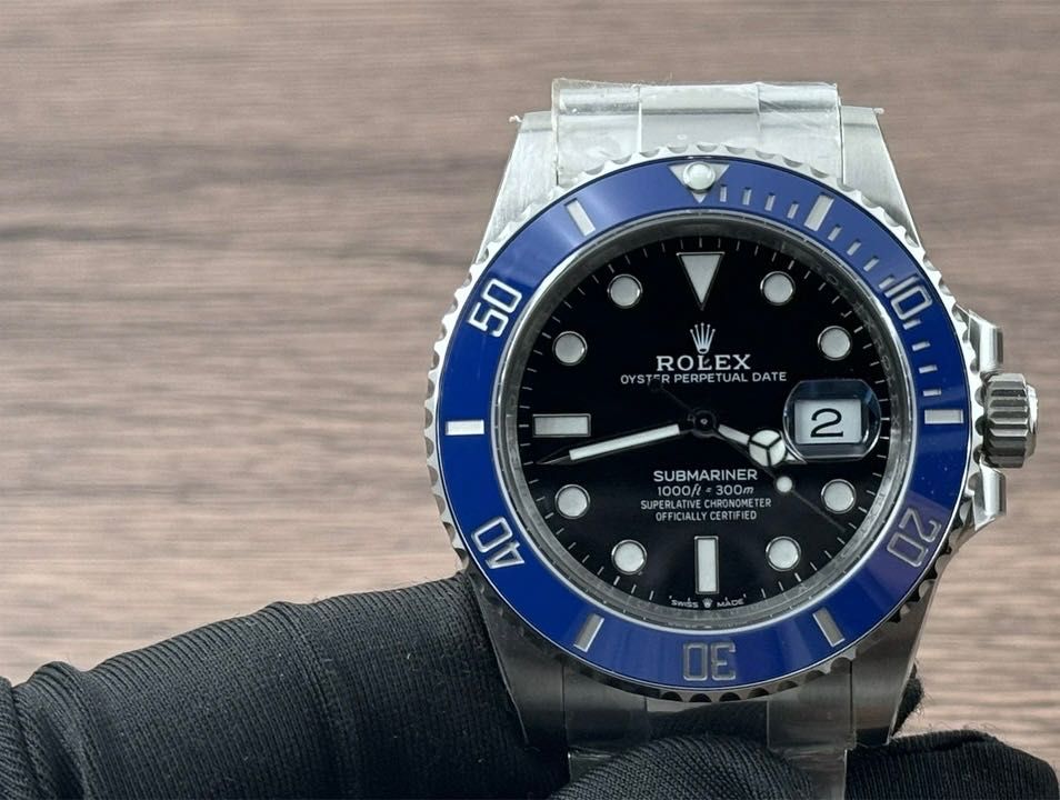 Rolex Submariner | Модифициран | 126619LB “Cookie Monster” | VS3235