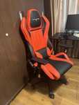 Vand scaun gaming Myria negru rosu