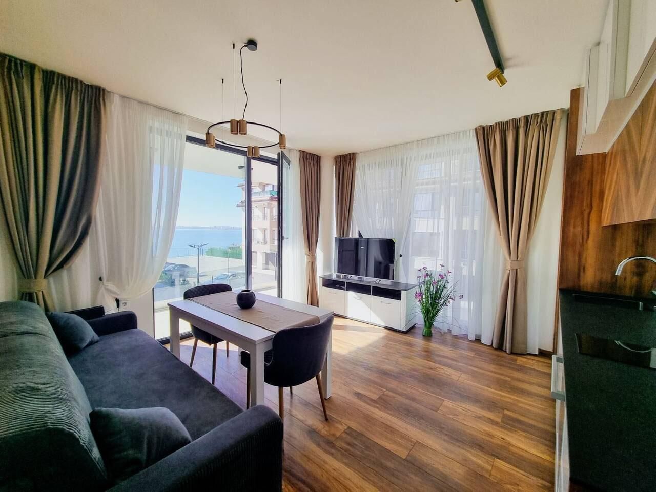 Дава се под наем Двустаен апартамент в Бургас, Сарафово - 55 кв.м за 510 € - Снимка #4