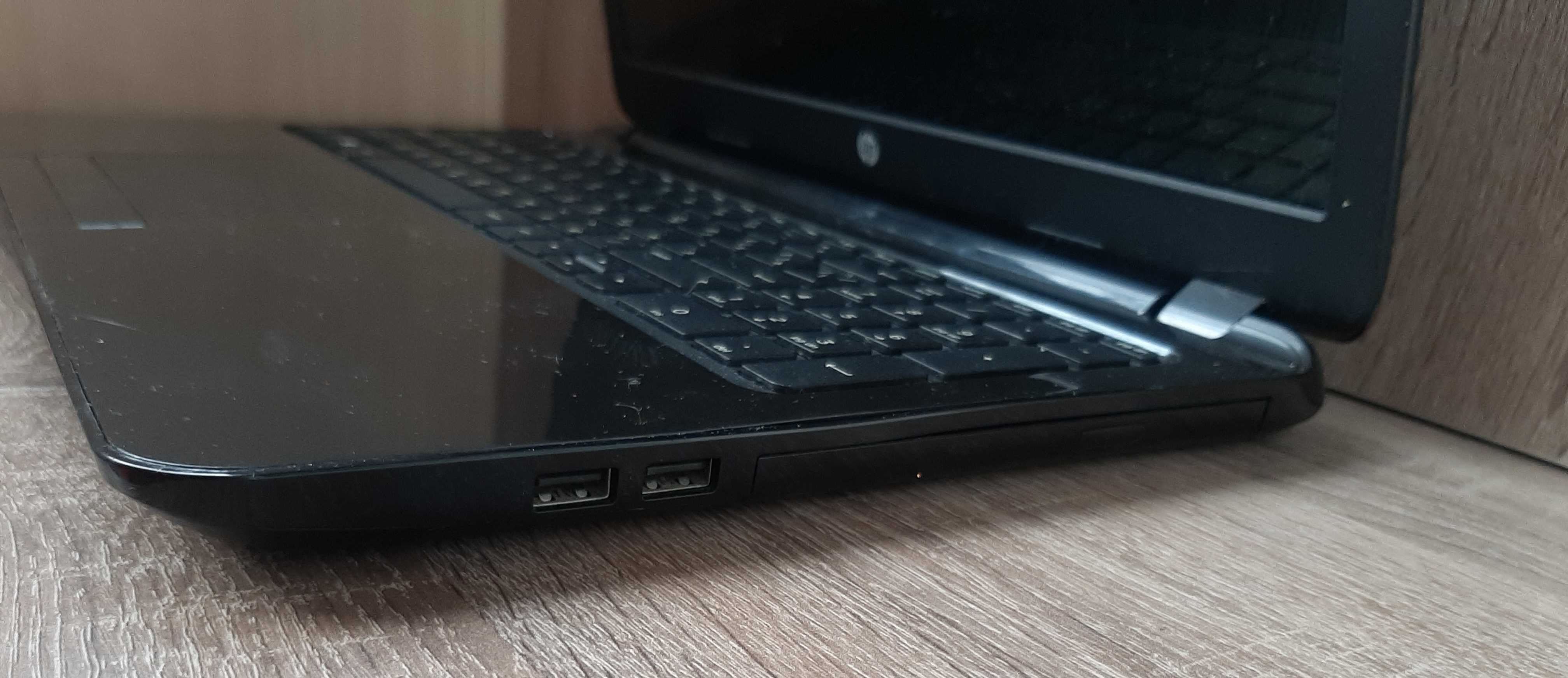 HP 15-r075er + мышка +сумка