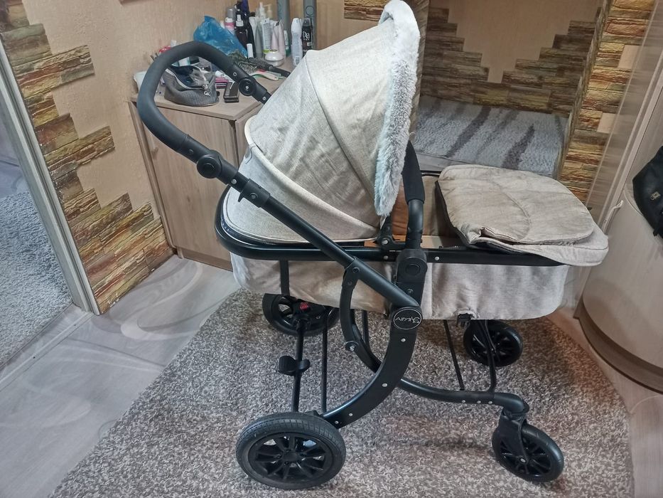 Продам коляску зима-лето