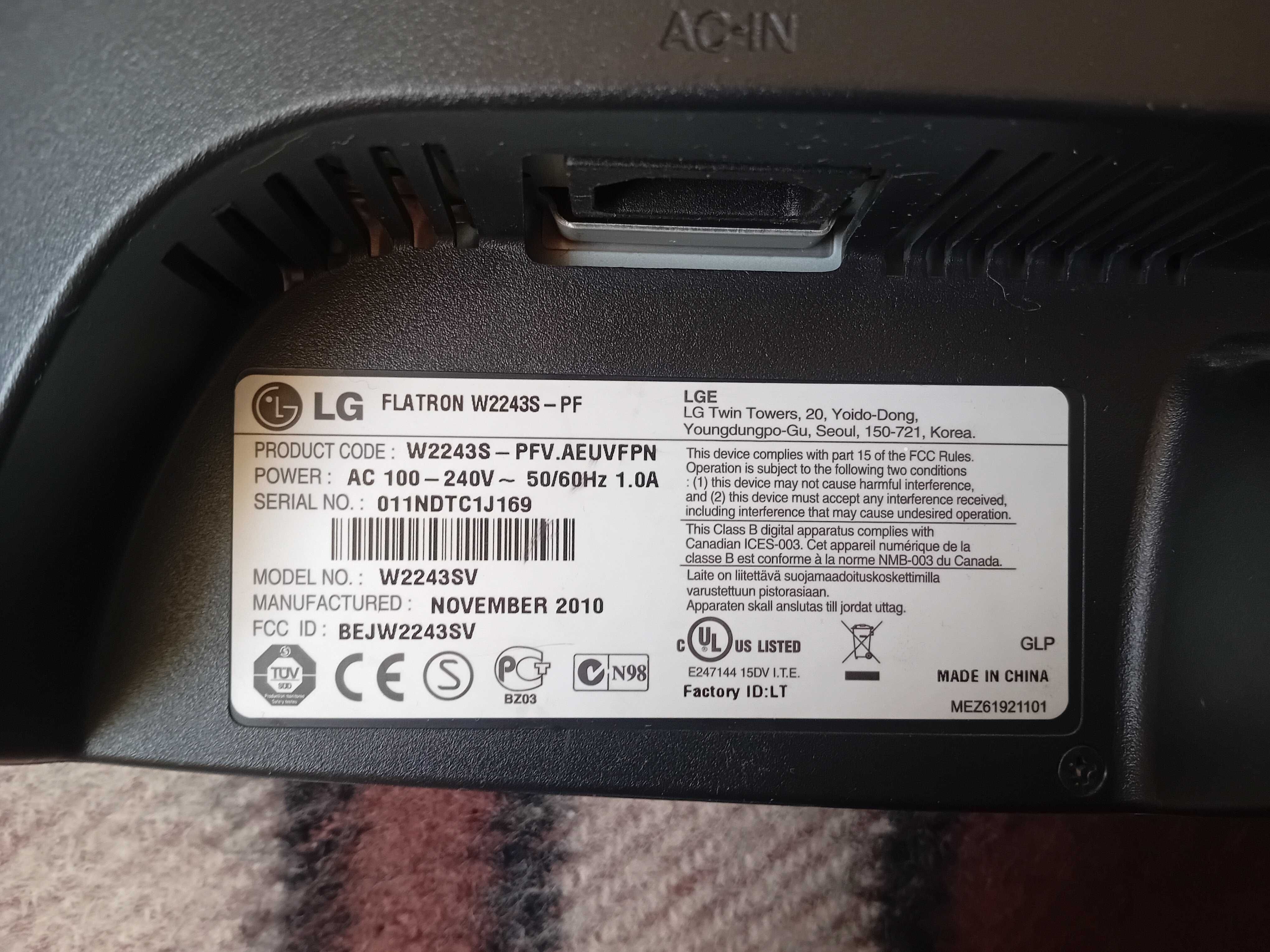 Монитор 22` LG W2243S-PF