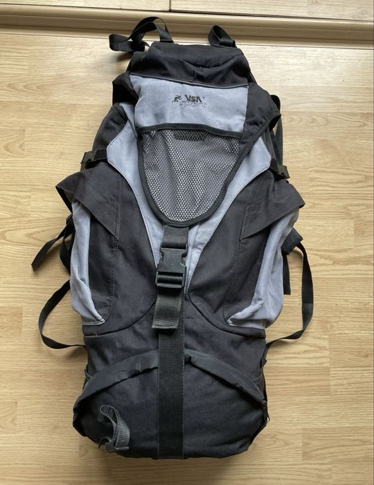 Rucsac de munte 50L gri/negru