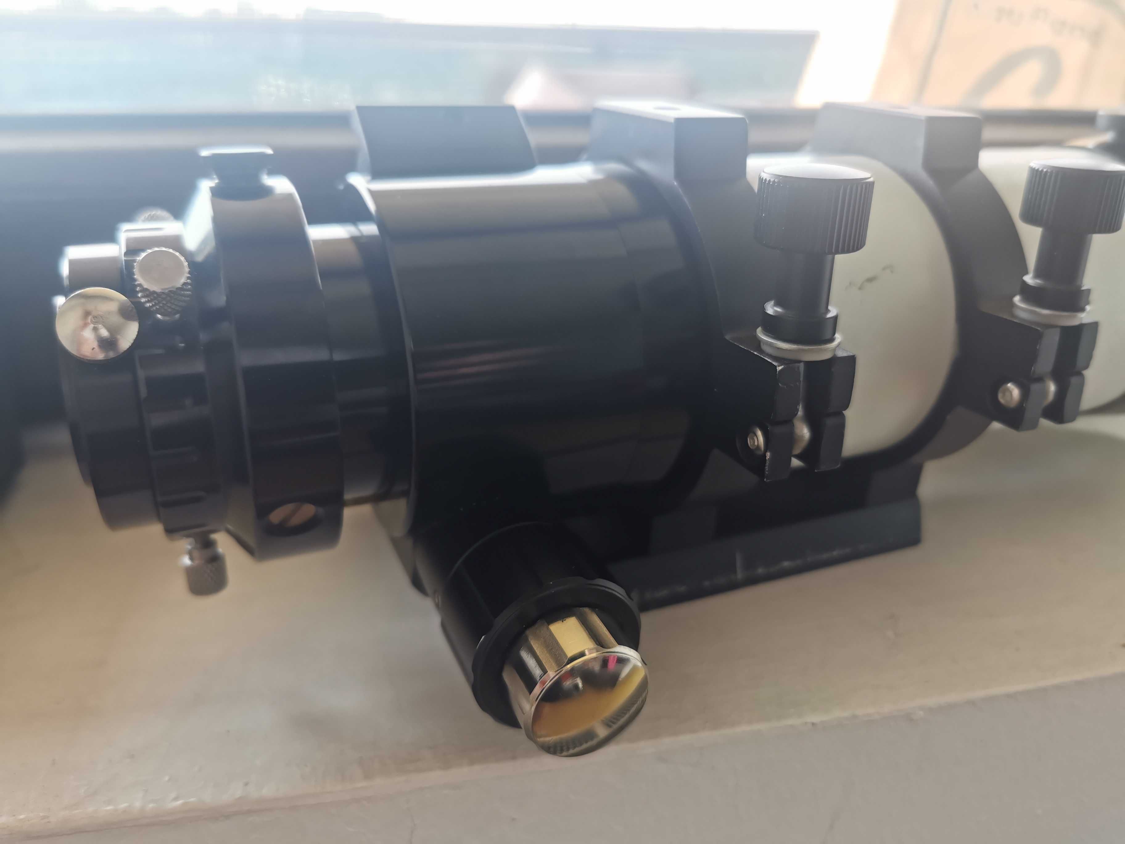 Luneta TS-Optics 65/420mm Q APO FPL53
