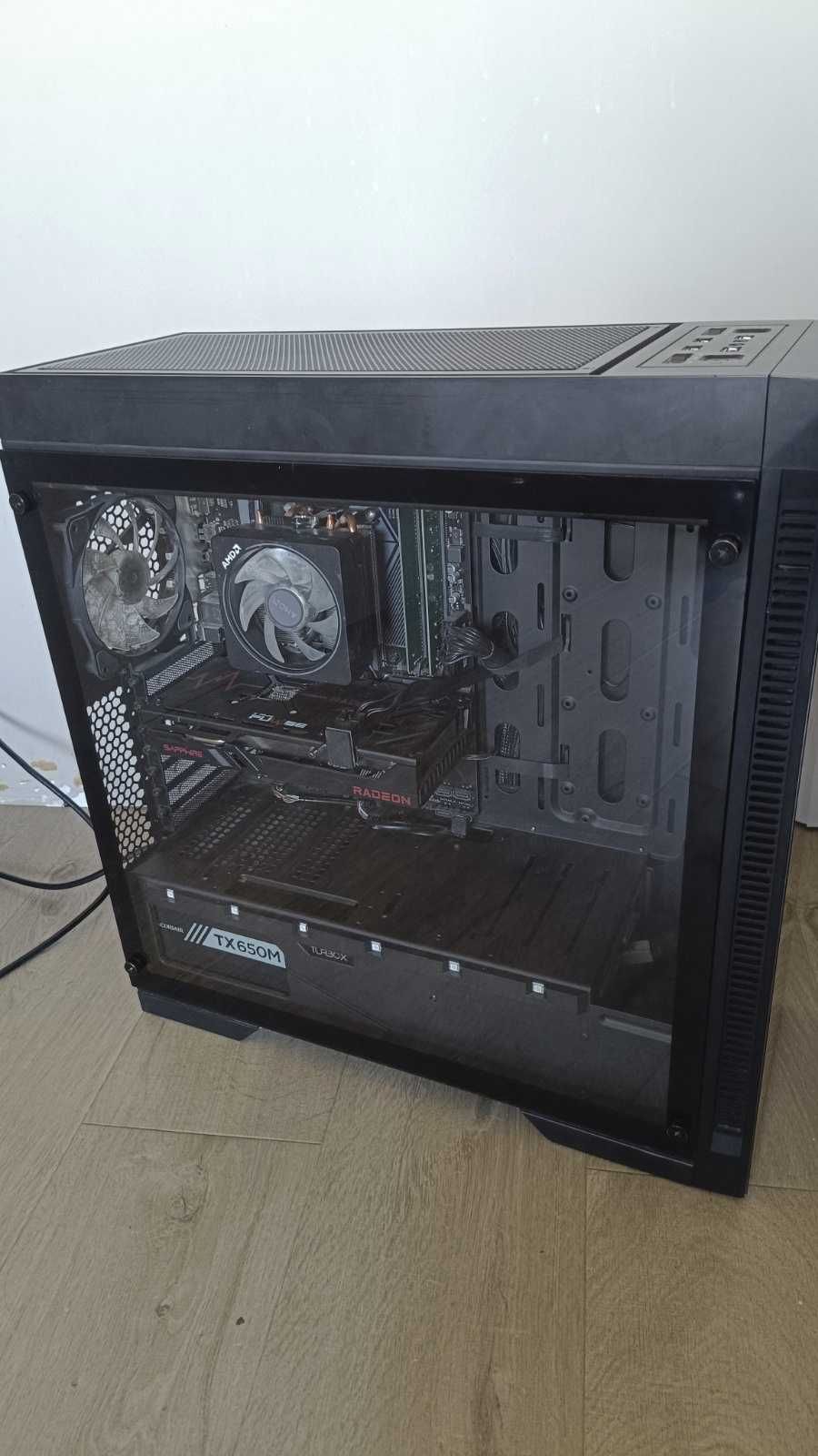 Геймърски компютър с Ryzen 5 5600 и RX 6600 XT