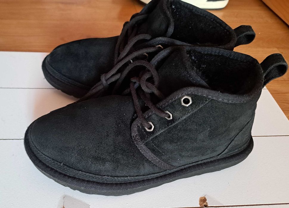 Обувки велур ,черни UGG 38 номер