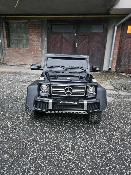 Акумулаторен джип 6х6