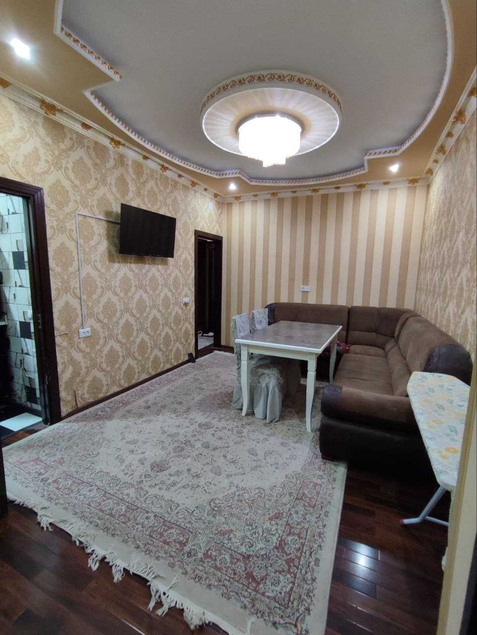 Чиланзар/БЕЗ ПРЕДОПЛАТЫ/3х комнатная кв  207*