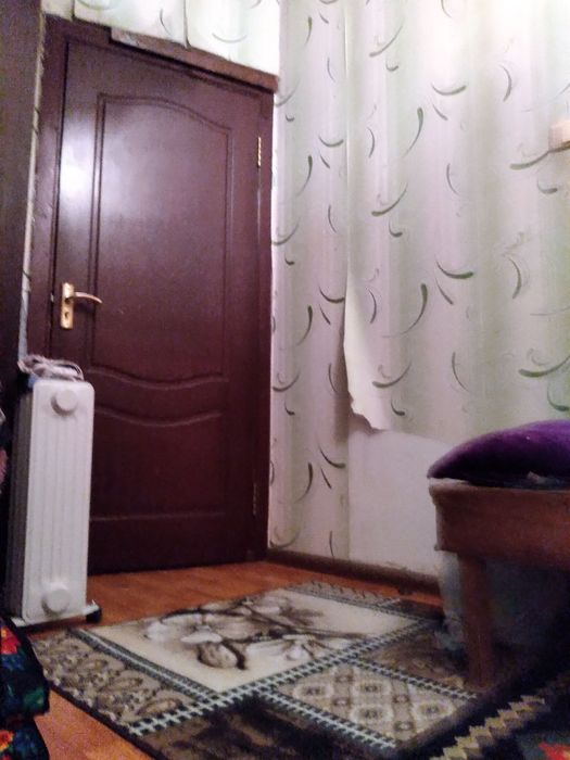 Uzimmi uyimni sotaman