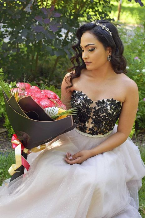 Абитуриентска рокля