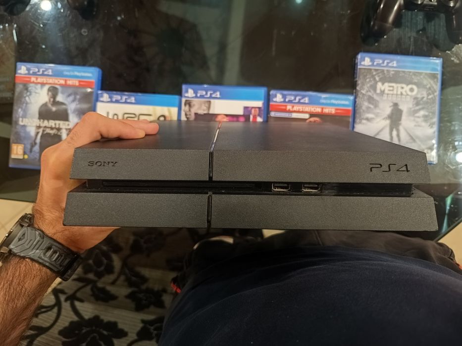 PS4 1TB, Playstation 4 перфектен