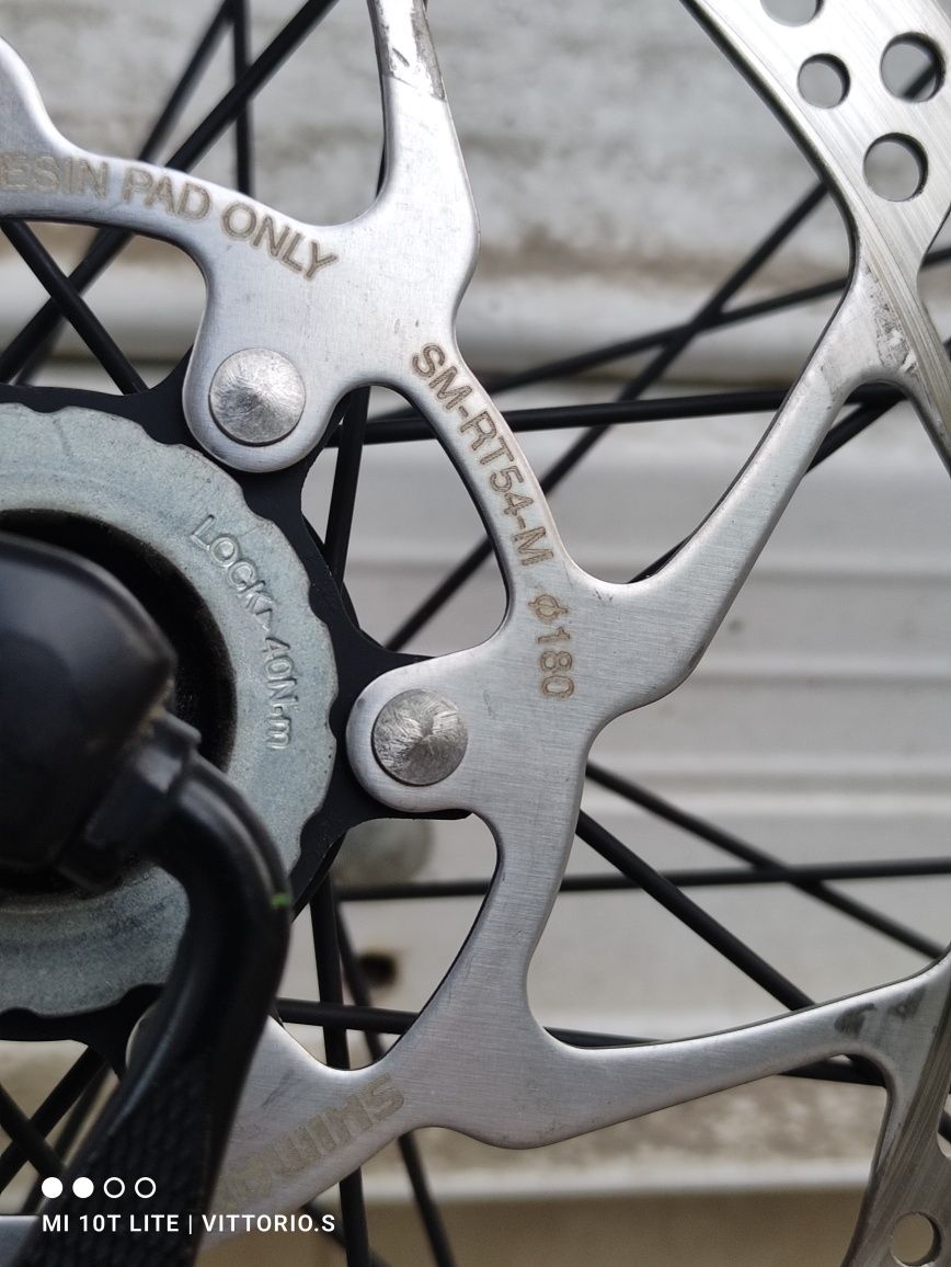 Предна капла WTB SX23 29 с гума WTB Trail Boss 29x2.25