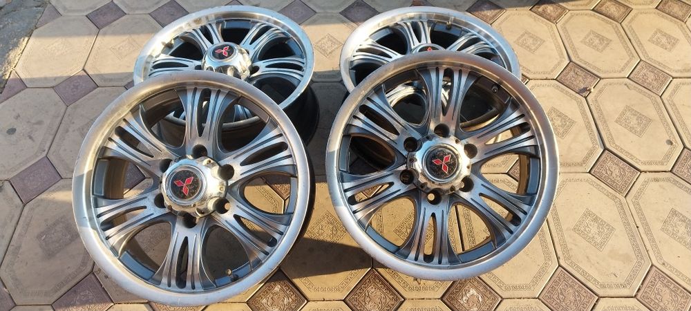 Продам диски R17