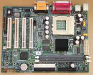 Tyan Tomcat i810 S2054S Intel i810 Socket 370 Testat