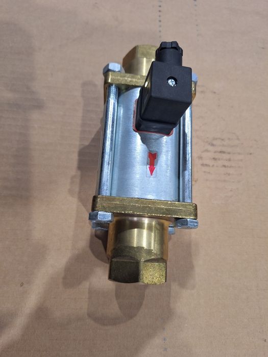 Електромагнитен клапан за вакуум