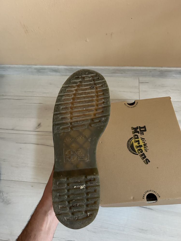 DR. Martens Black Vegan 2976 Chelsea Boots