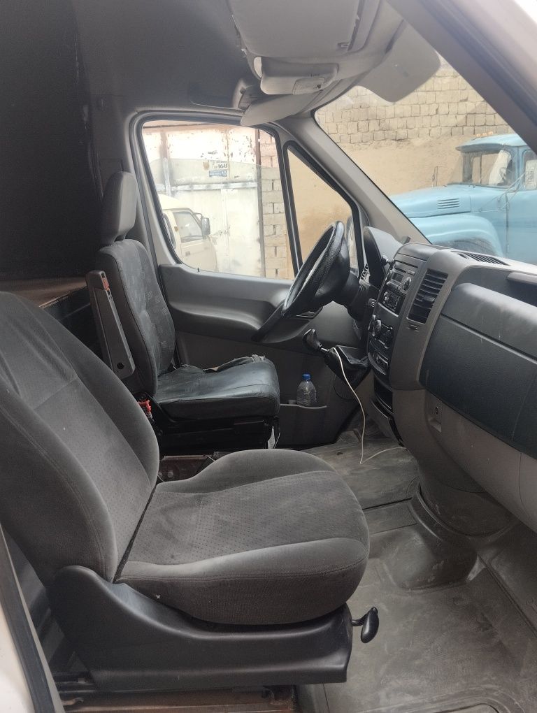 Mersedes benz siprinter 906
