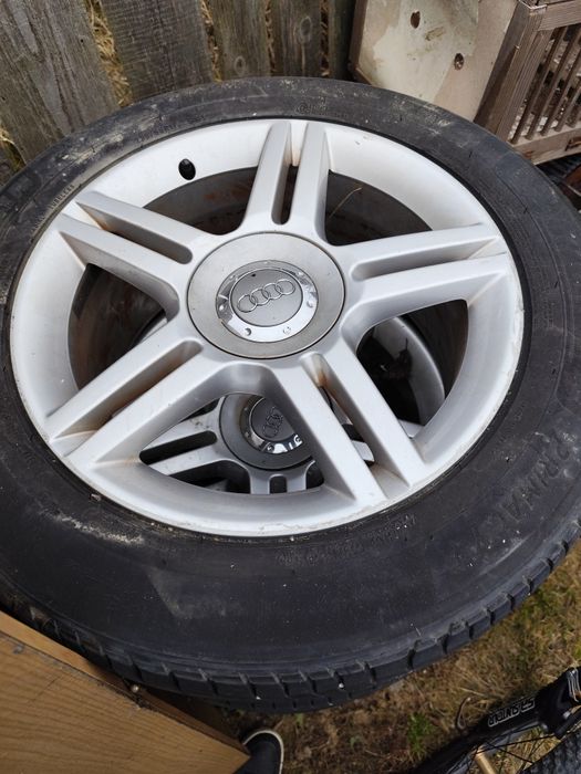 Vând jante audi r 17