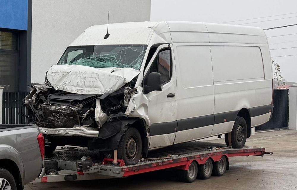 Piese dezmembrez Mercedes Sprinter 907 an2020 Model XXL volan stânga