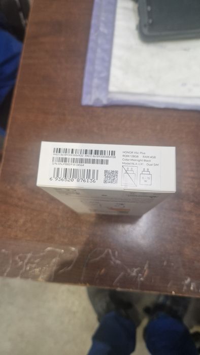 Telefon nou honor