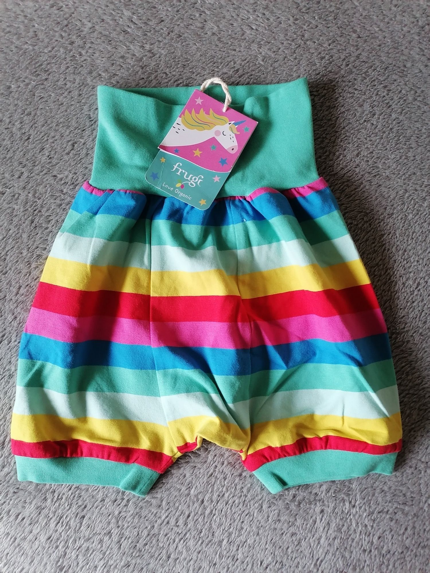 Маркови дрехи Disney, Benetton, Monsoon, Gap, Next, Agatha ruiz de la