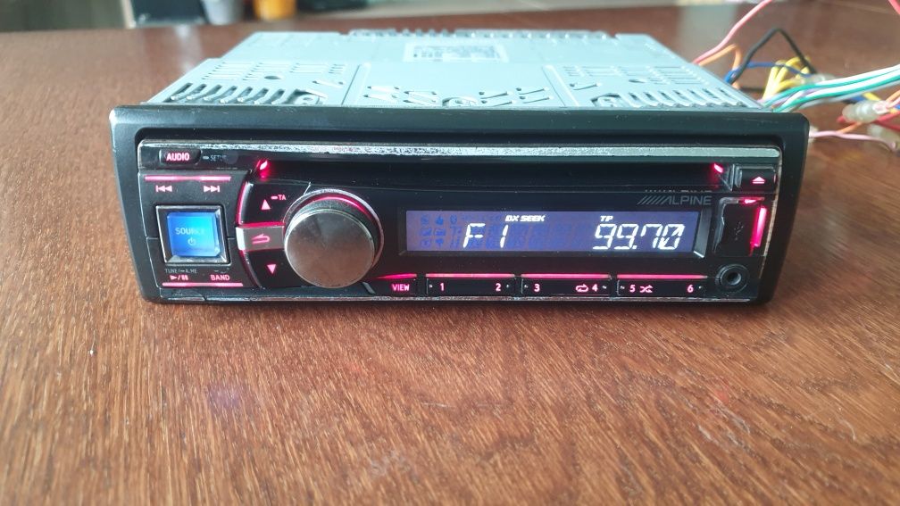 Авто радио музика за кола Алпин AlpineCDE-134BTCDMP3 USB AUX Bluetooth