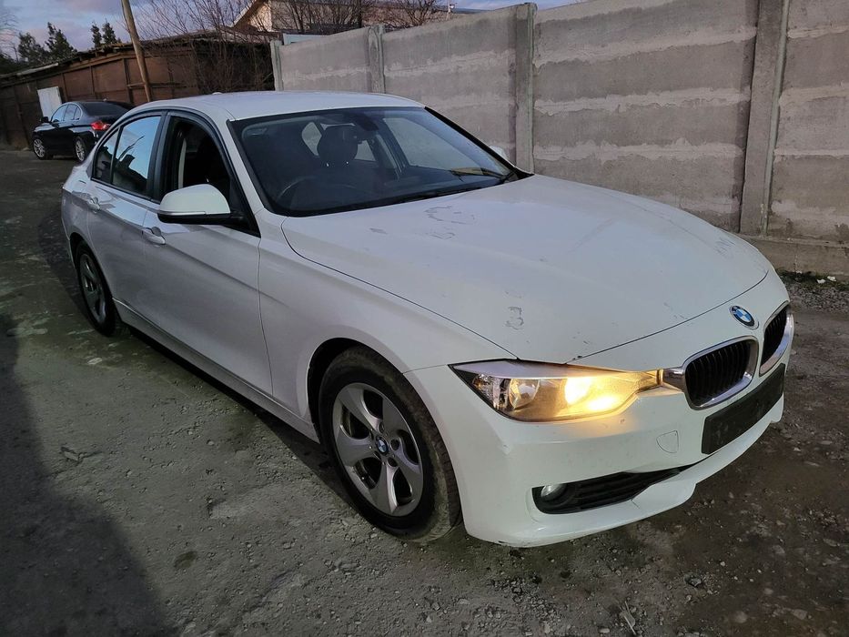 Usa spate dreapta/ Usa spate stanga/ Capota spate/ Stopuri spate BMW F30