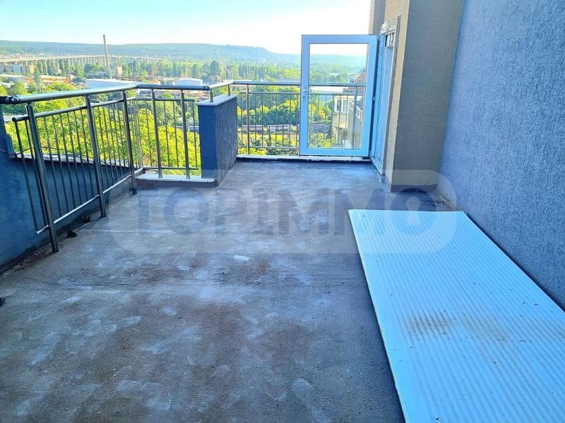 Продава се Двустаен апартамент в Варна, Погреби - 75 кв.м за 1467 €/кв.м - Снимка #1