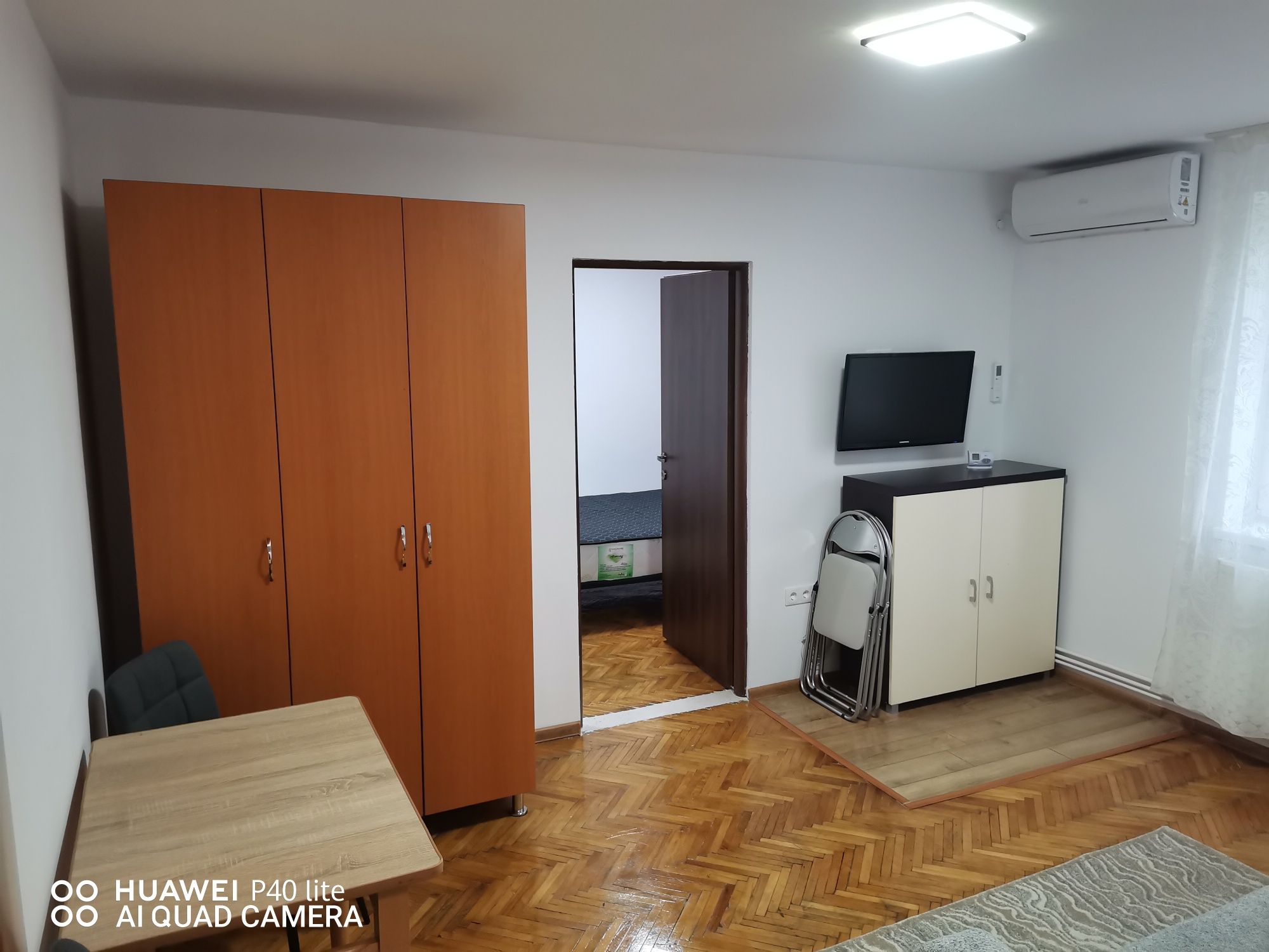 Închiriez apartament
