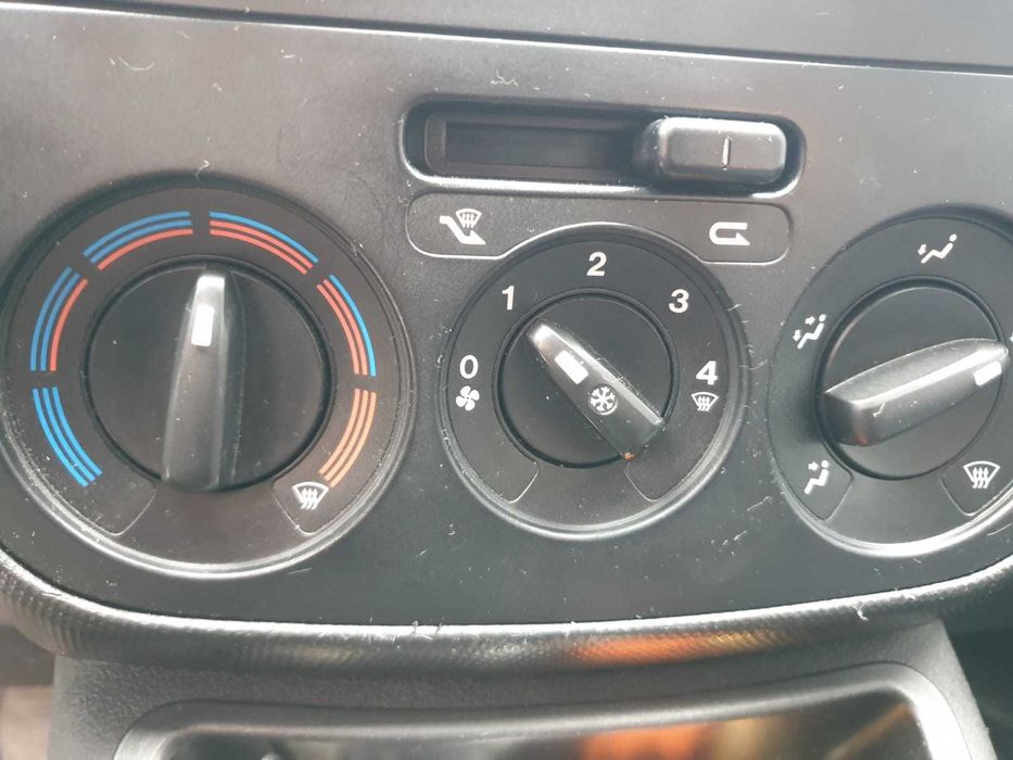 Peugeot bipper 2017 1.3 diesel euro 6 AC Cruise control comenzi volan