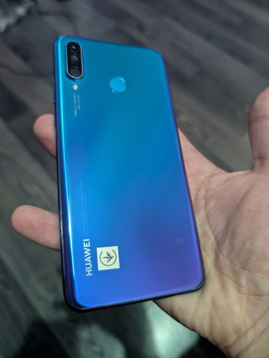 Vând ieftin telefon Huawei P30 Lite