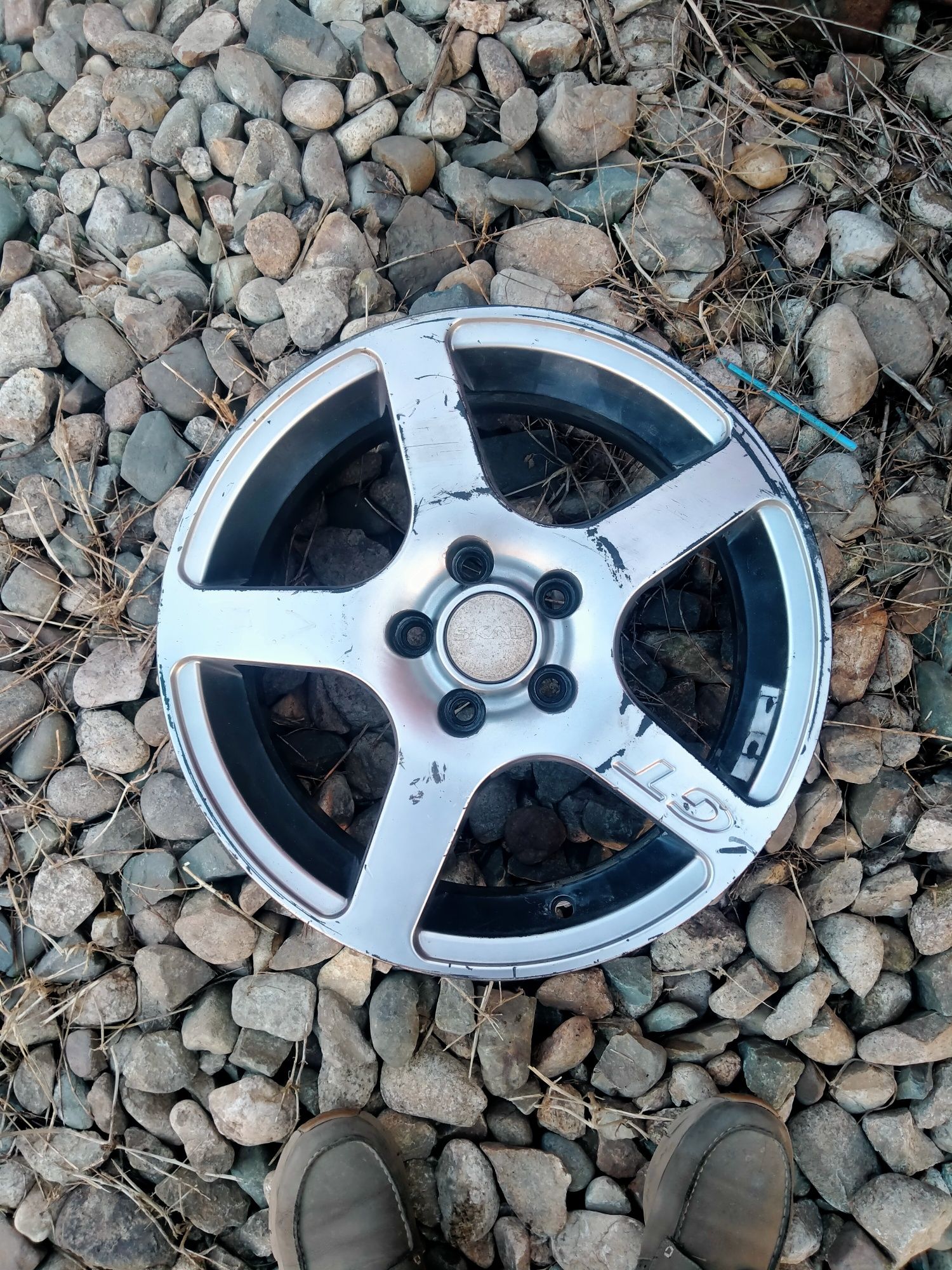 Продам диски R-15.