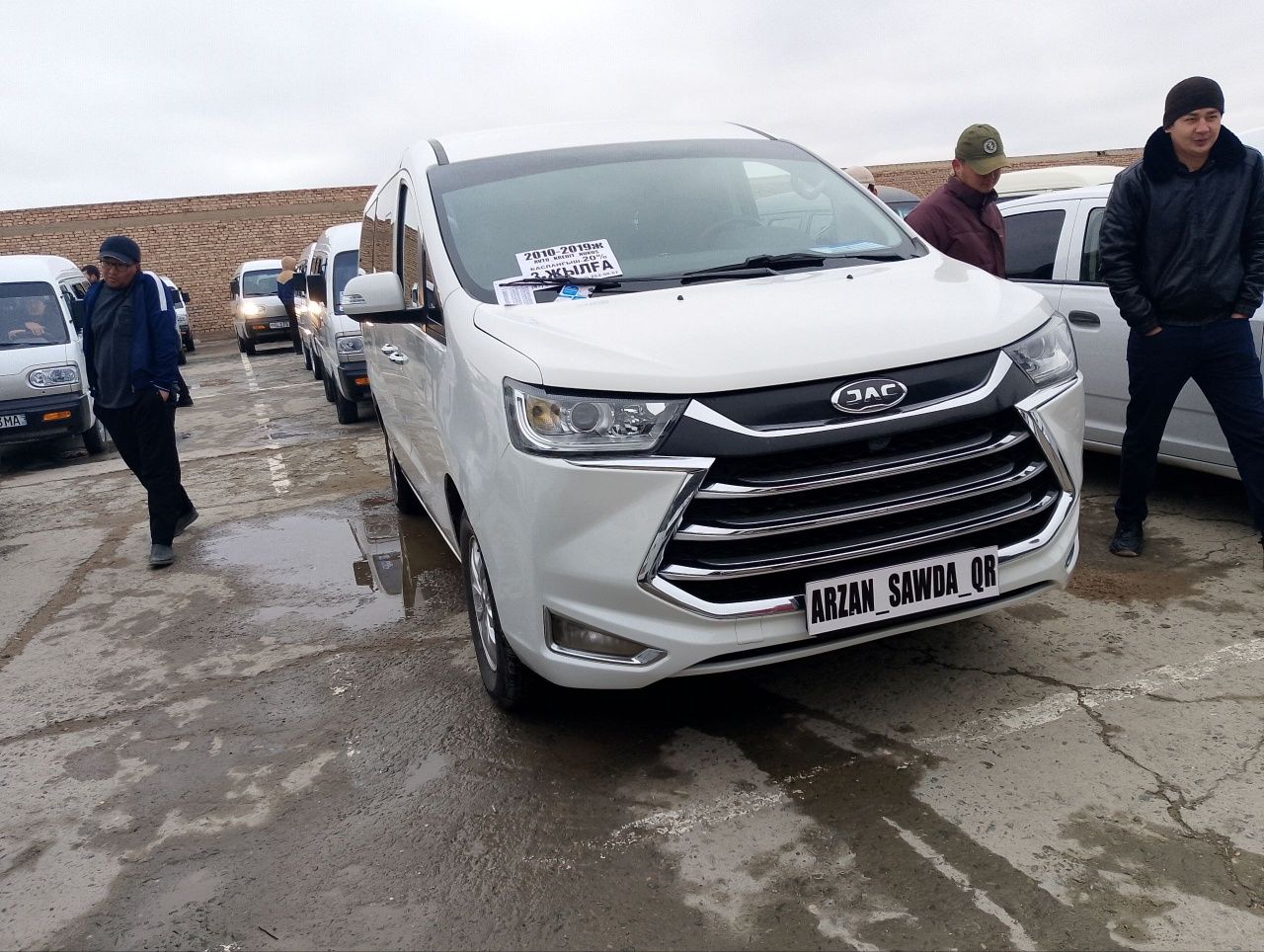 JAC M4 жағдайы жақсы бахасы келисимли...