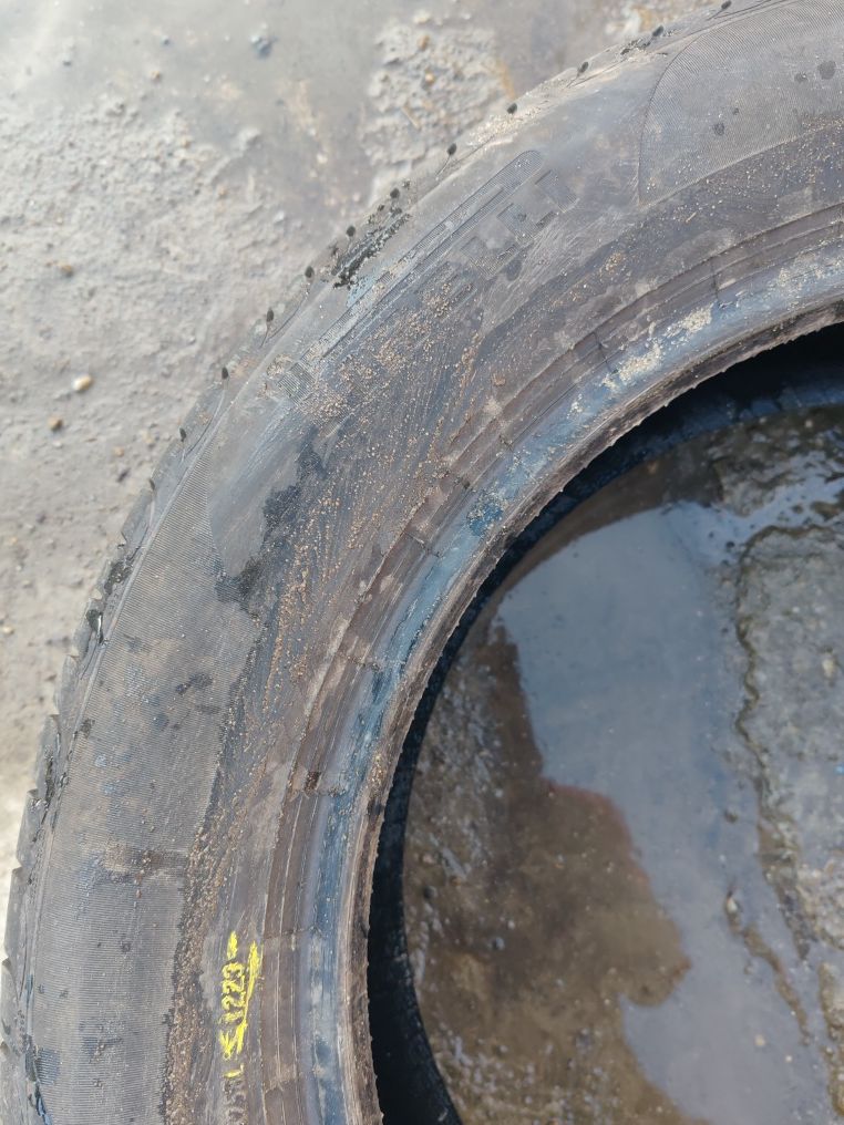1x 225 55 18 vara Pirelli
