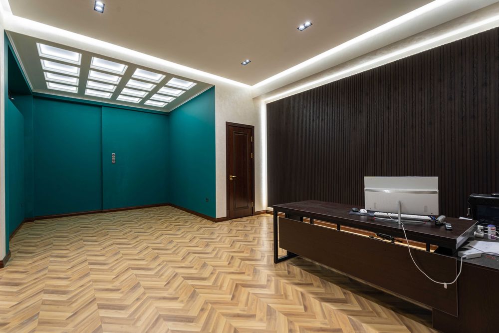 Продается нежилое помещение под офис 542кв