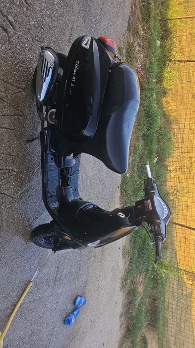 Scuter 80cc piagio