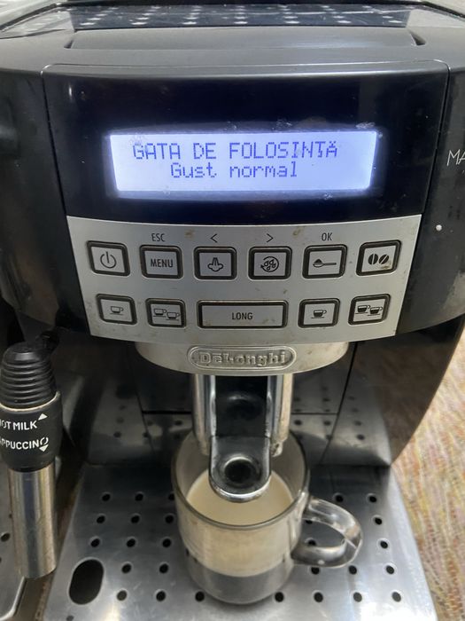 Espresor cafea Delonghi magnifica S plus