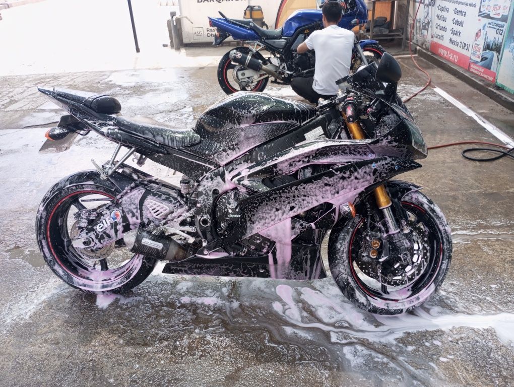 YAMAHA YZF R6 sotiladi