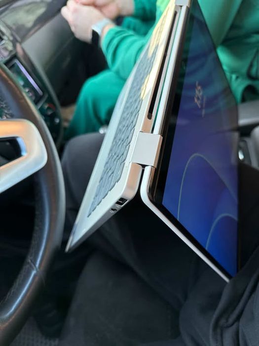 Hp notbuk sotiladi yangi