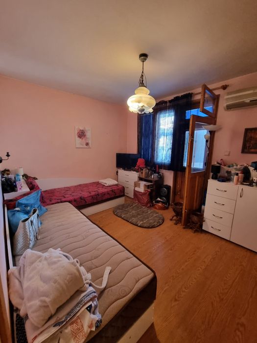 Продава се Тристаен апартамент в Бургас, Център - 93 кв.м за 1398 €/кв.м - Снимка #4